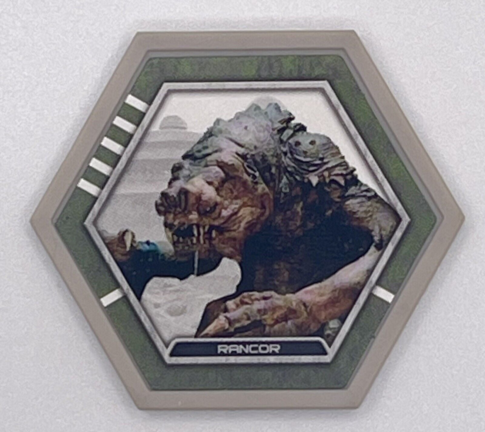 2015 Topps Star Wars Galactic Connexions #39 RANCOR Common Grey